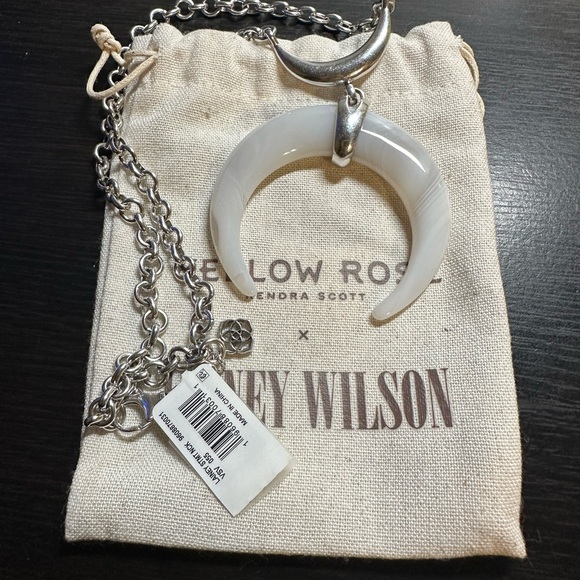 Kendra Yellow Rose Scott Lainey Wilson Crescent Necklace White/Silver - Picture 3 of 6